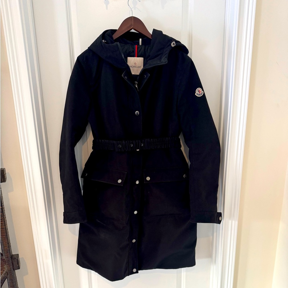Monclear Parka - Size 4 Black with detachable belt